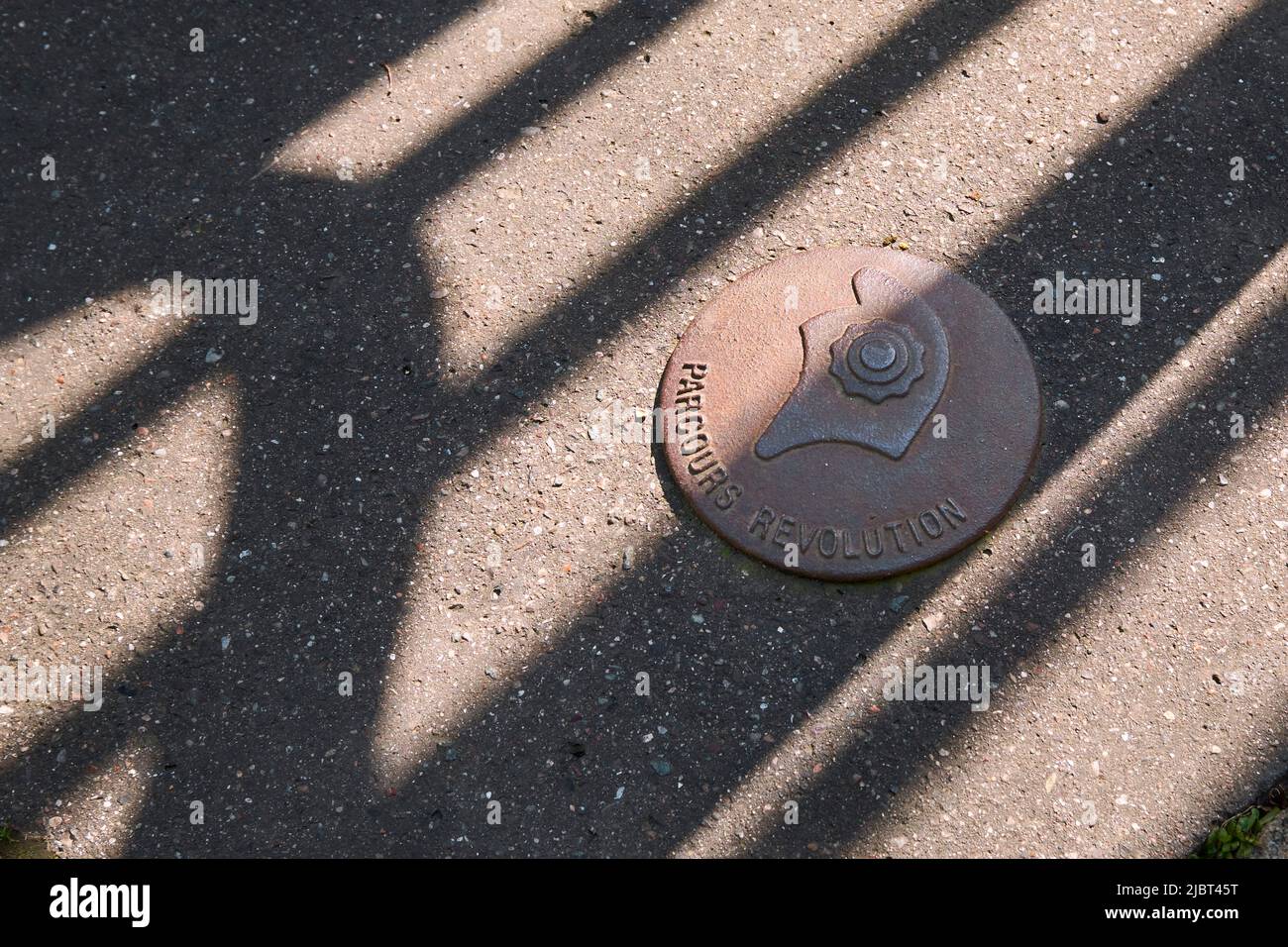 France, Paris, quartier Montparnasse, découverte des traces de la Révolution française à Paris, Révolution du Medallion Parcours Banque D'Images