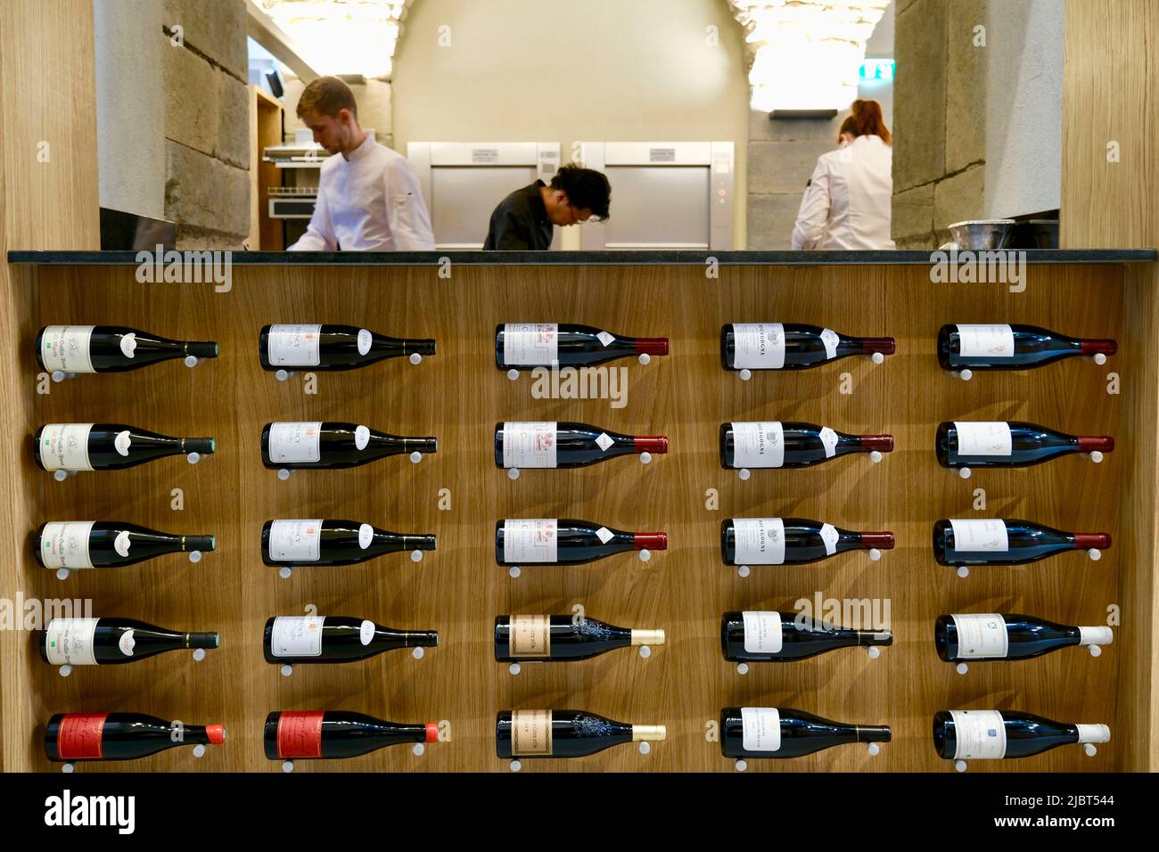France, Côte d'Or, Dijon, classé au patrimoine mondial de l'UNESCO, ville internationale de gastronomie et de vins par l'architecte Anthony Béchu, restaurant la Table des Climats Banque D'Images