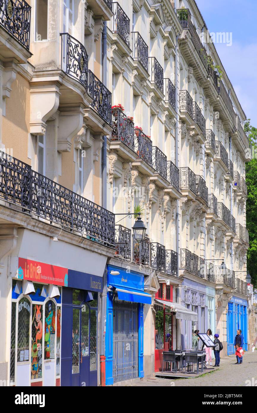 France, Loire Atlantique, Nantes, rue Premion (juste à côté du château), bâtiments résidentiels et commerces Banque D'Images