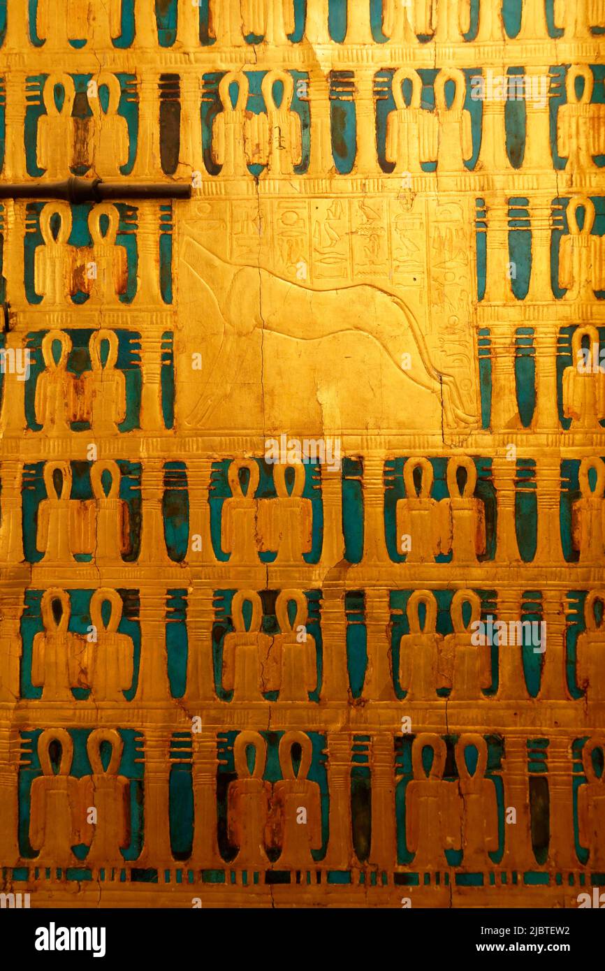 Égypte, le Caire, musée égyptien du Caire, Trésor de Toutankhamon, sanctuaire cantopique Banque D'Images