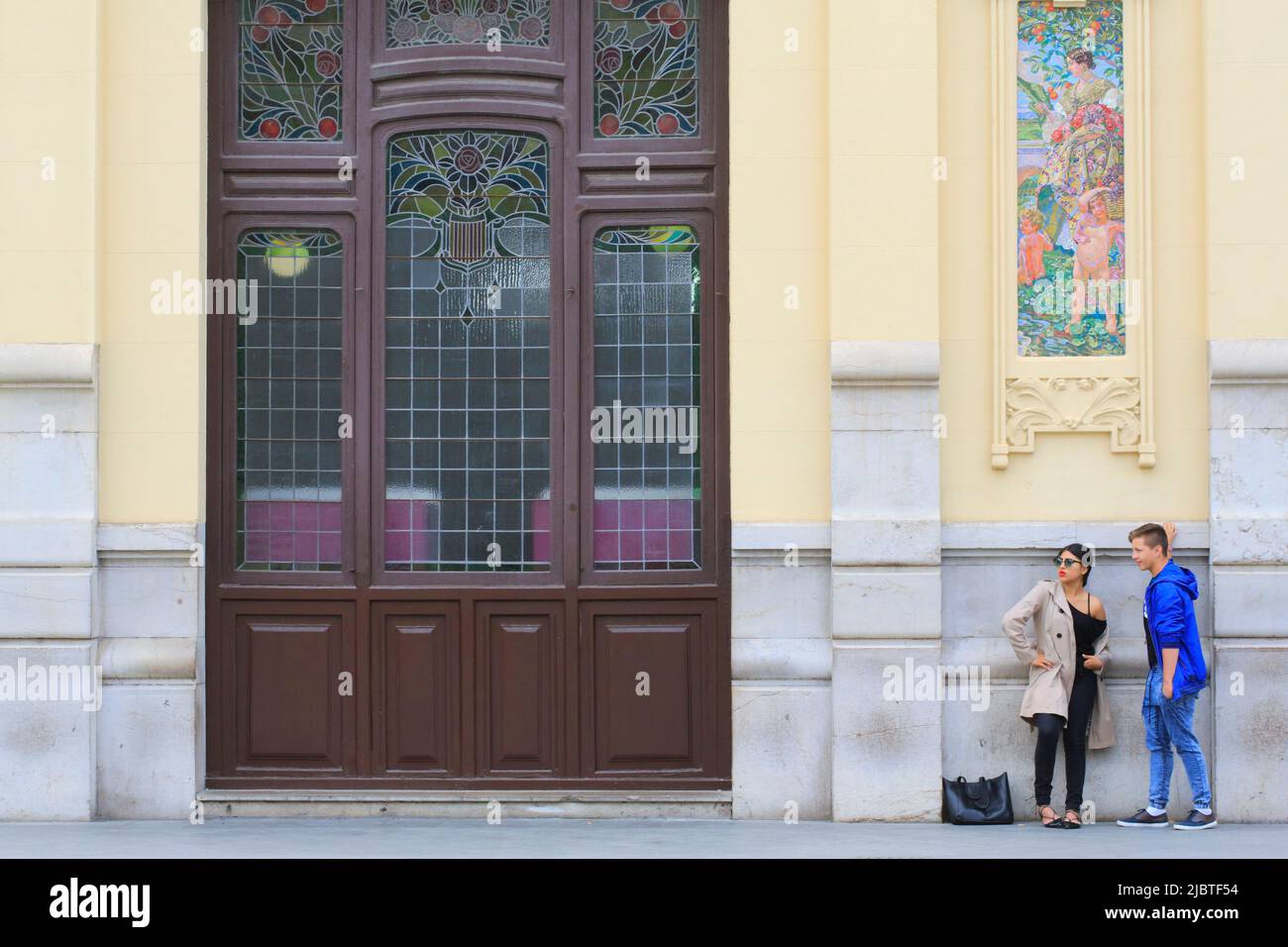 Espagne, Valence, station Valencia-Norte (ou Estació del Nord/Estación del Norte) inaugurée en 1917 dans un style Art Nouveau (moderniste) par Demetrio Ribes, façade principale Banque D'Images