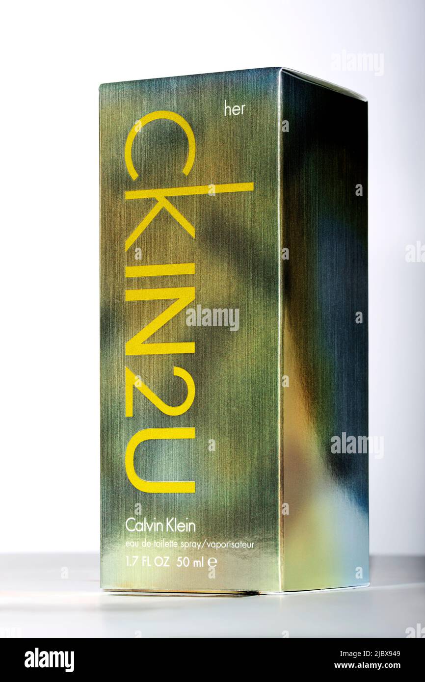 Calvin Klein, parfum, bouteille, ck, in2u, parfum, l'esprit, l'odeur, produit, parfum, flacon de parfum pour hommes, parfum, eau de toilette Banque D'Images