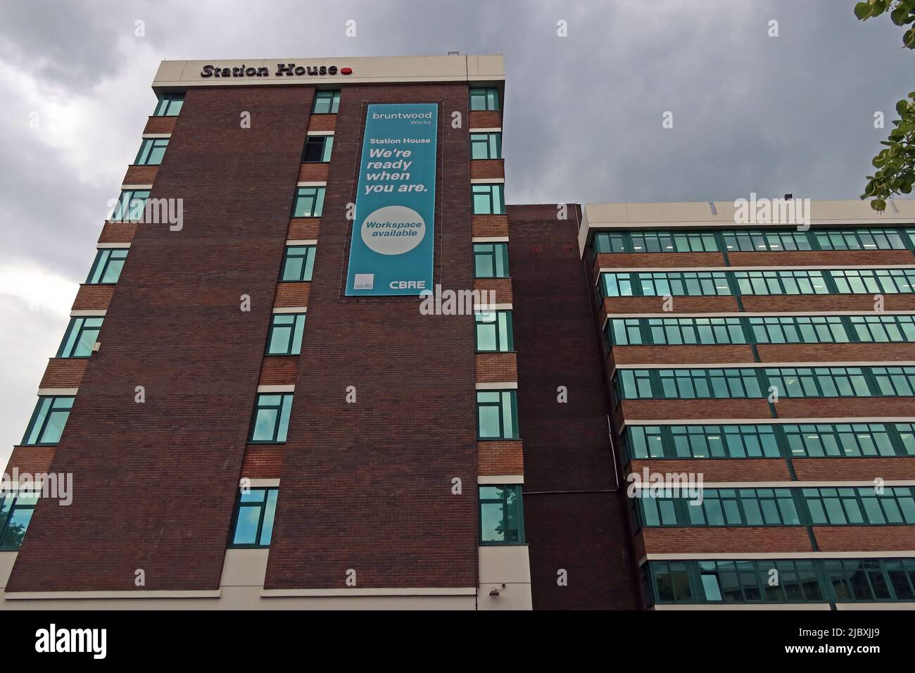 Immeuble de bureaux de Station House, Bruntwood Station House, Stamford New Rd, Altrincham, Cheshire, ANGLETERRE, ROYAUME-UNI, WA14 1EP Banque D'Images