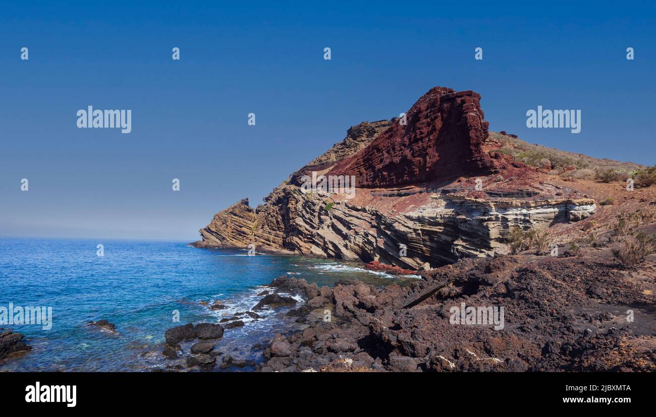 Vue sur la plage de lave de Linosa appelée Calcarella, Sicile.Italie Banque D'Images