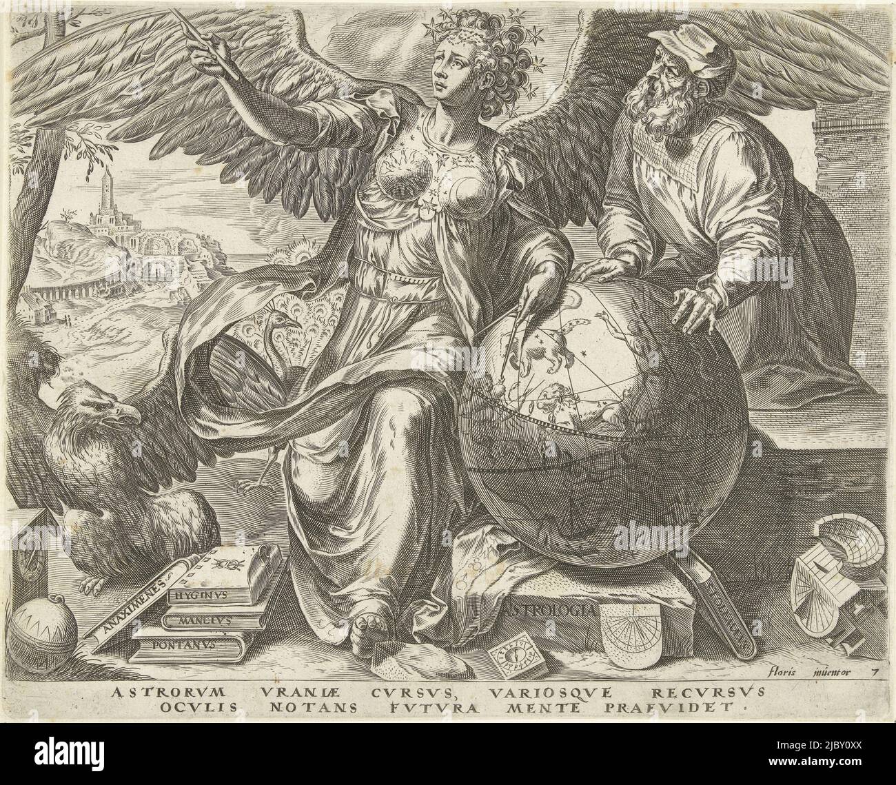 Astrologia, une femme aidée avec une constellation autour de sa tête, mesure la distance entre les constellations avec une boussole sur un globe céleste. Son regard est visionnaire vers le ciel. Un vieil homme avec une barbe debout à côté d'elle ressemble de la même façon. Sur le terrain sont des livres et des instruments astrologiques. Derrière Astrologia est un paon et à sa droite est un aigle, Astrologia (Astronomie) les sept arts libres (titre de la série)., imprimeur: Cornelis Cort, Frans Floris (I), (mentionné sur l'objet), Anvers, après 1565 - c. 1600, papier, gravure, h 252 mm × l 282 mm Banque D'Images