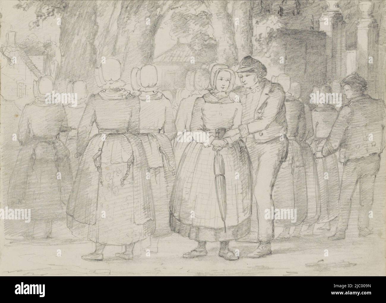 Un couple d'amour paysan dans une foule, Hendrik Valkenburg, 1859 - 1864, Un jeune homme portant une casquette penche son bras sur l'épaule d'une jeune femme vêtue d'une robe avec un tablier et un chapeau. Derrière le couple se tient un groupe de jeunes femmes dans le même vêtement avec leur dos tourné au couple. À droite, un deuxième jeune homme qui semble tirer sur la jupe d'une des femmes. Feuille 75 recto d'un carnet de croquis de 77 feuilles., dessinateur: Hendrik Valkenburg, mai-1859 - déc-1864, papier Banque D'Images