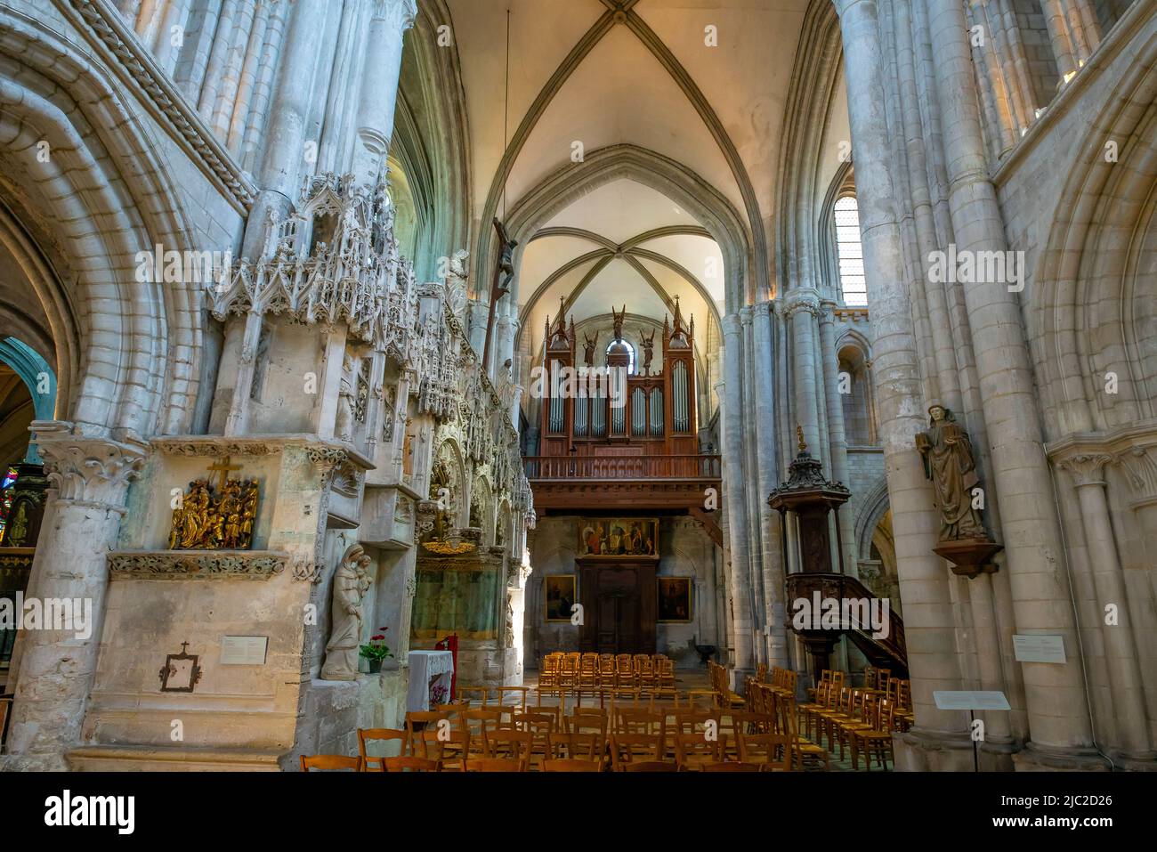 Église de Troyes de Sainte-Madeleine, construite au 12th siècle. Aube, Champagne-Ardenne, France. JUBE du 16th siècle par Jean Gailde. Banque D'Images