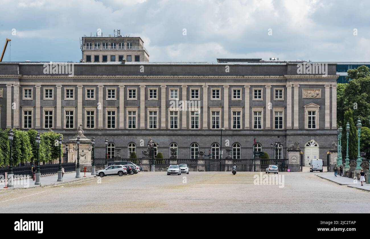 Centre ville de Bruxelles, région de la capitale de Bruxelles - Belgique - 06 20 2020 façade du palais de l'Académie Banque D'Images