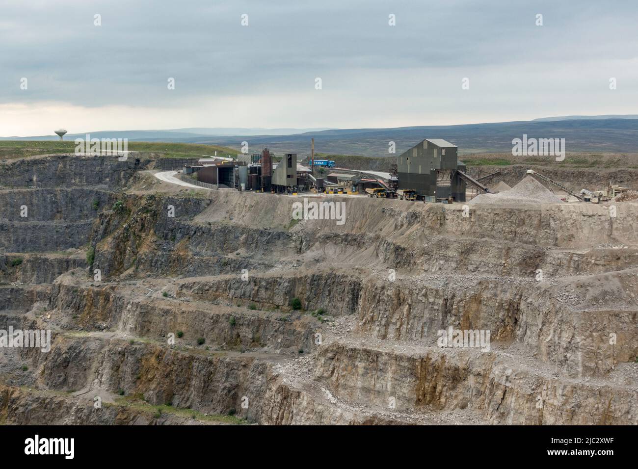 La carrière de Coldstones, Greenhow Hill, Pateley Bridge, Harrogate, North Yorkshire, Royaume-Uni exploité par Hanson Aggregates. Banque D'Images