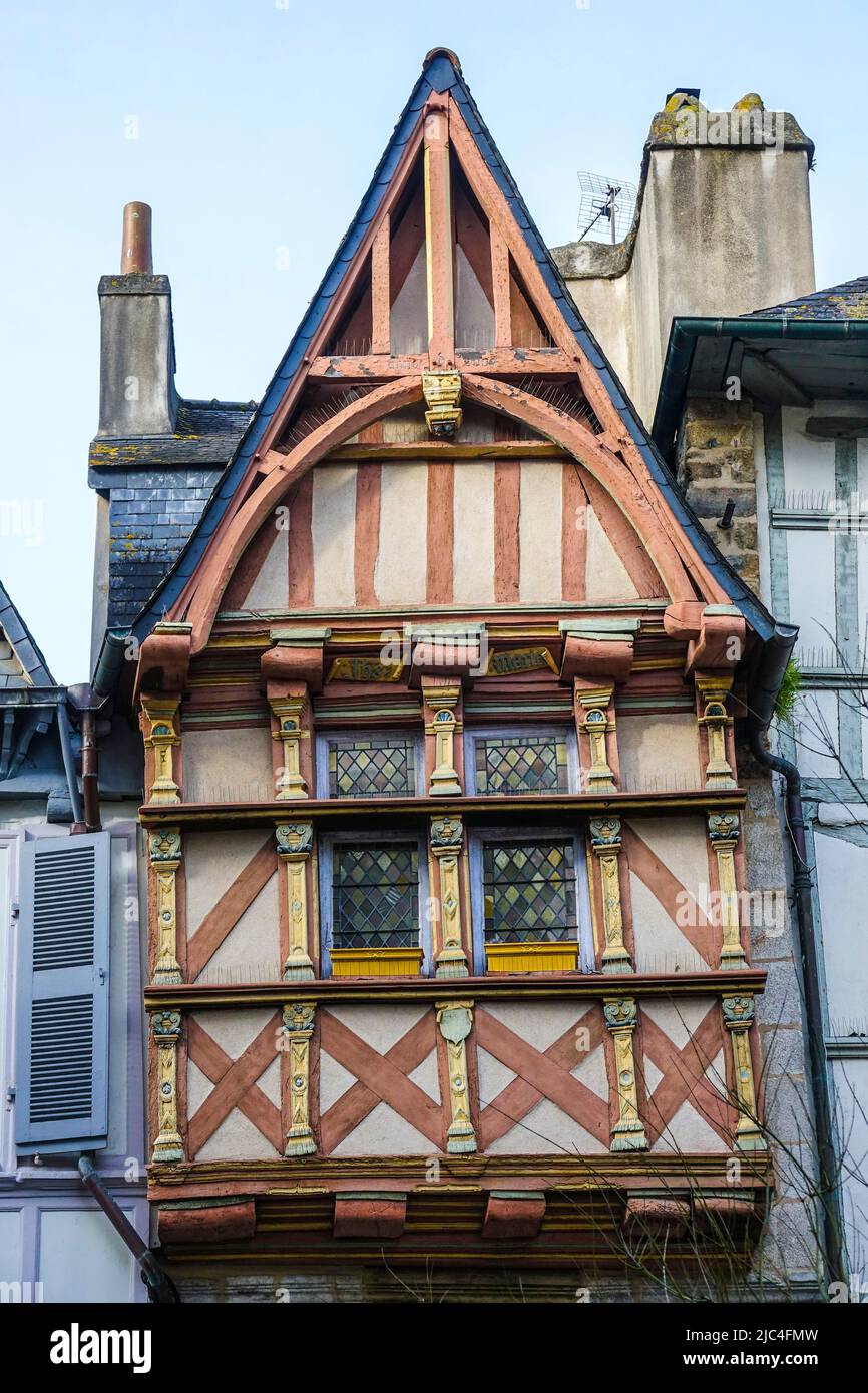 Maison à colombages dans la rue Kereon, vieille ville de Quimper, département du Finistère, région Bretagne, France Banque D'Images