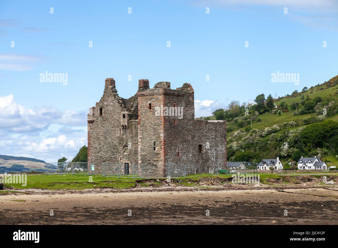 Lochranza Castle sur l'île d'Arran, Ecosse Banque D'Images