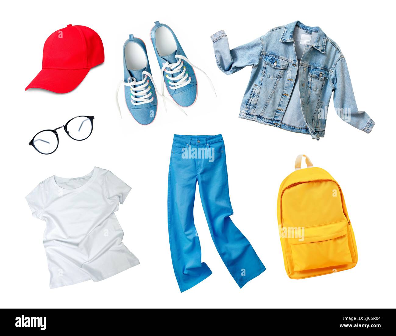 Ensemble de vêtements décontractés pour adolescents isolés sur des vêtements blancs pour filles d'école. Vêtements de sport. Collection de vêtements pour jeunes femmes.aucun corps. Banque D'Images