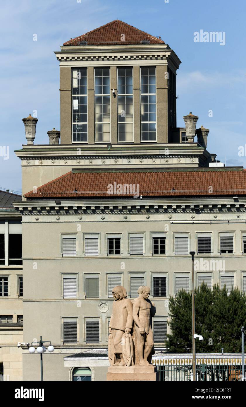 Genève, Suisse - 30 mai 2022 : le Centre William Rappard, siège de l'Organisation mondiale du commerce (OMC) Banque D'Images