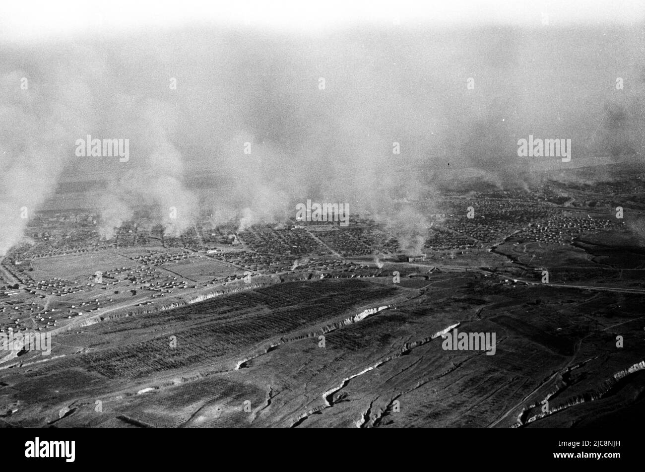 Documents sur les attentats à la bombe de l'armée de l'air allemande pendant la guerre mondiale 2 en septembre 1942 dans la région de Donezk - Luhansk, Ukraine Banque D'Images