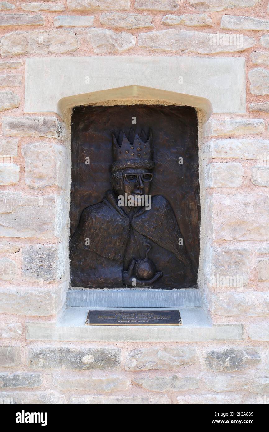 Richard Booth ('King of Hay') Memorial à Hay Castle, Hay-on-Wye, Brecknockshire, Powys, pays de Galles, Grande-Bretagne, Royaume-Uni, Royaume-Uni, Europe Banque D'Images