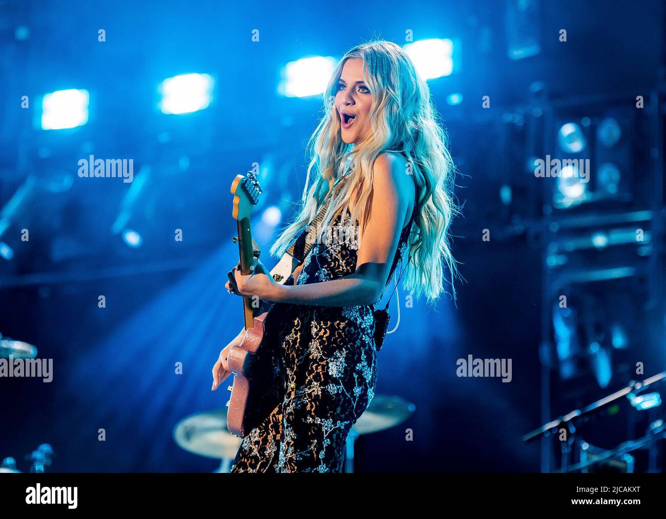 TENNESSEE - 10 JUIN : Kelsea Ballerini se produit au cours du jour 2 du festival CMA Fest 2022 au stade Nissan sur 10 juin 2022 à Nashville, Tennessee. (Photo par Amiee Stubbs/imageSPACE)/Sipa USA Banque D'Images