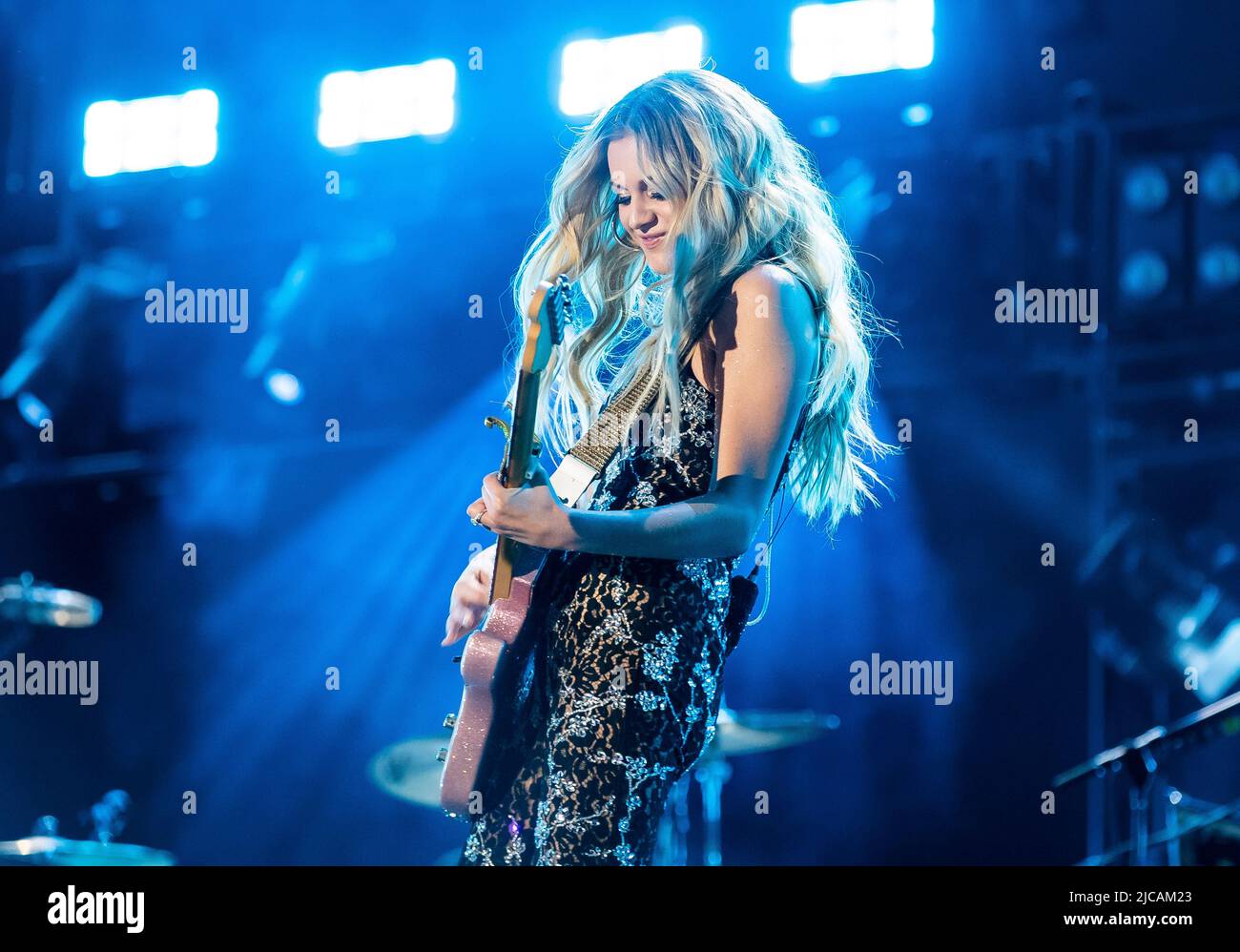 TENNESSEE - 10 JUIN : Kelsea Ballerini se produit au cours du jour 2 du festival CMA Fest 2022 au stade Nissan sur 10 juin 2022 à Nashville, Tennessee. (Photo par Amiee Stubbs/imageSPACE)/Sipa USA Banque D'Images