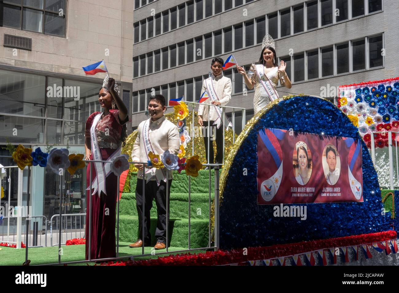 Défilé de jour de l'indépendance des Philippines aux Etats-Unis a lieu chaque année à Manhattan, New York City Banque D'Images