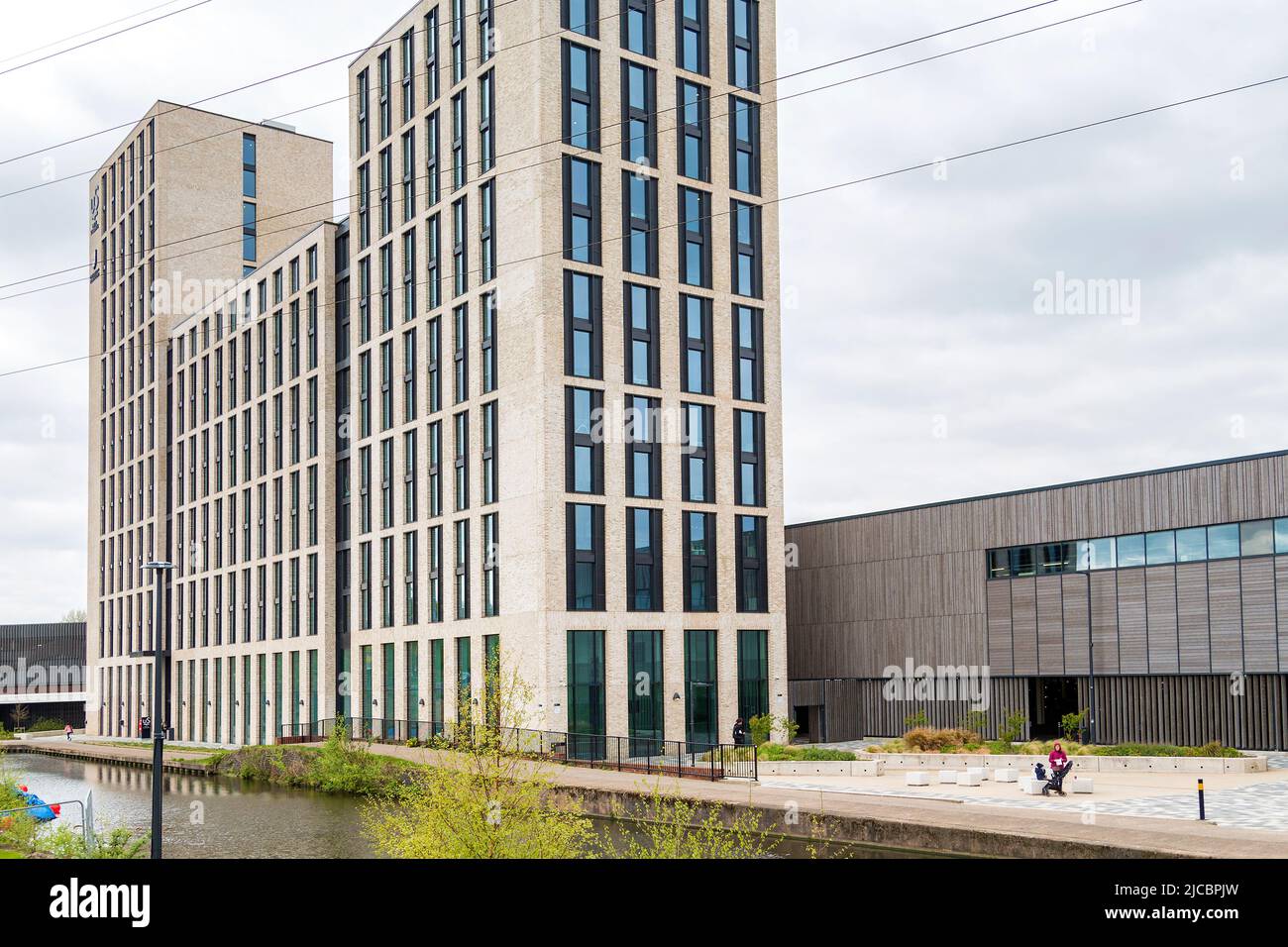 Le Battery Park propose un hébergement étudiant moderne et se trouve à quelques minutes à pied de l'université de Birmingham. Banque D'Images