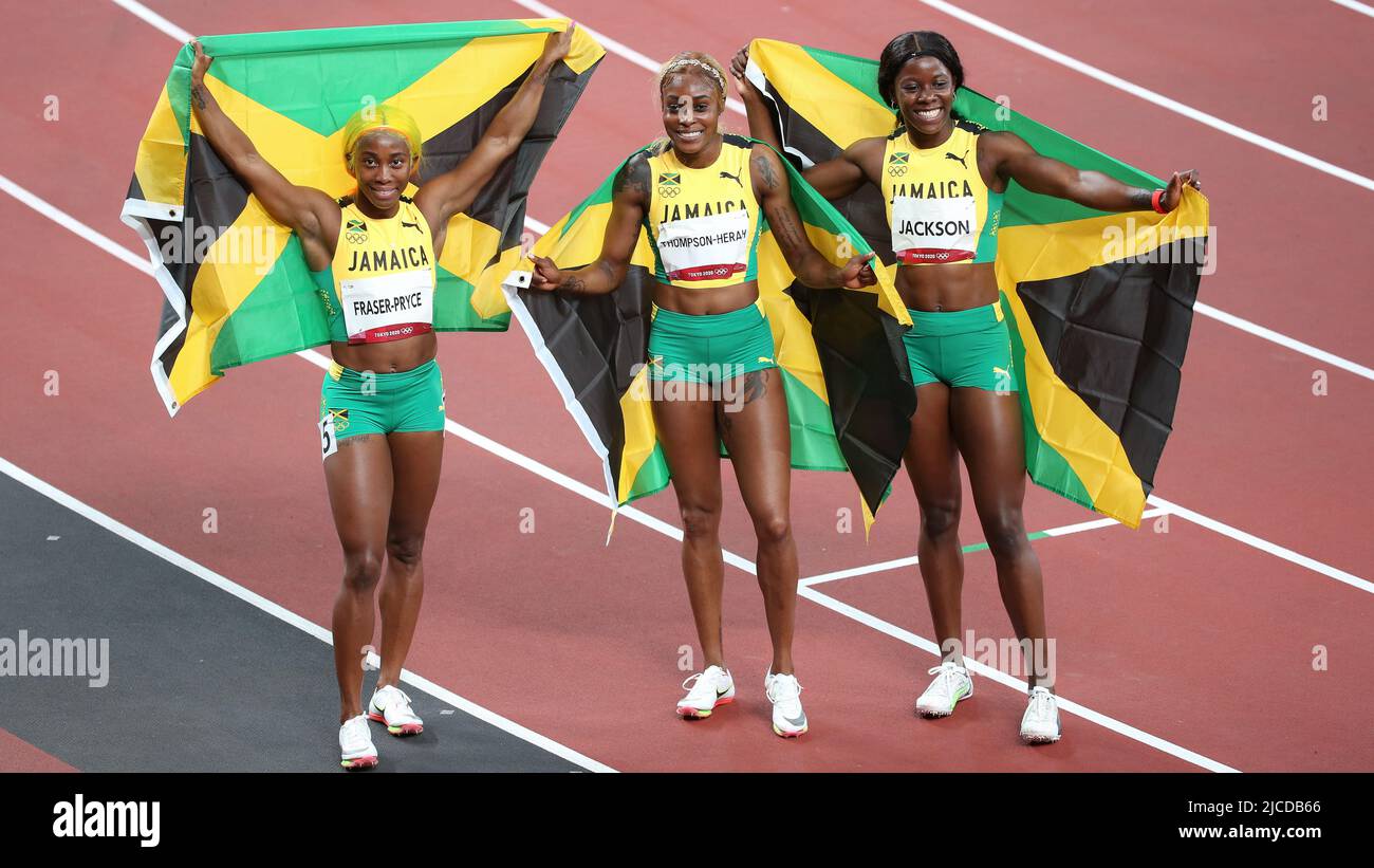 31st JUILLET 2021 - TOKYO, JAPON: Shericka Jackson, Shelly-Ann Fraser-Pryce et Elaine Thompson-Herah de la Jamaïque sont les médaillés de la Women's 100m Banque D'Images