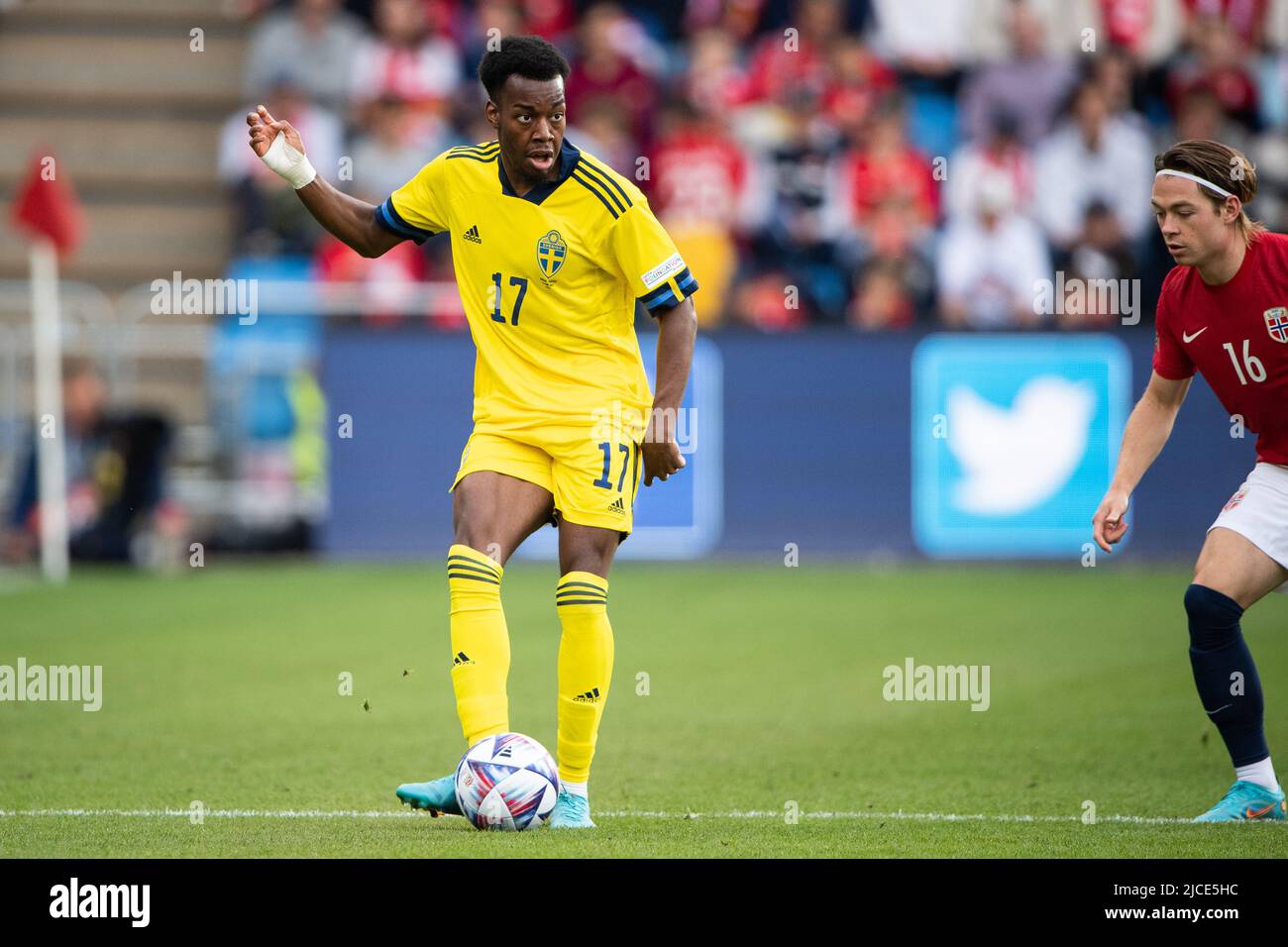 Oslo, Norvège. 12th juin 2022. Anthony Elanga (17) de Suède vu lors du match de l'UEFA Nations League entre la Norvège et la Suède à Ullevaal Stadion à Oslo. (Crédit photo : Gonzales photo/Alamy Live News Banque D'Images