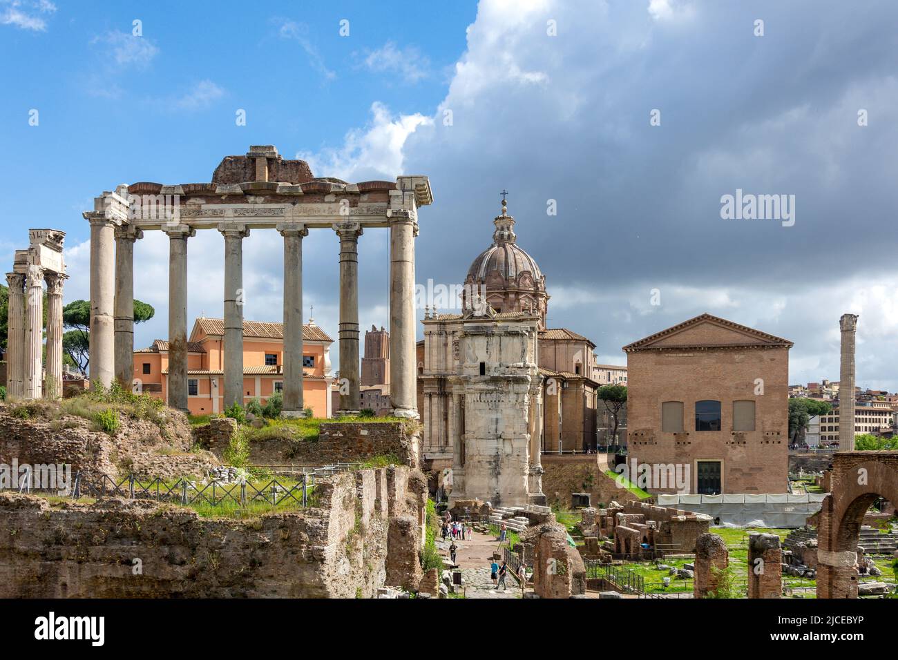 Les ruines du Forum romain (Foro Romano), centre de Rome, Rome (Roma), région du Latium, Italie Banque D'Images
