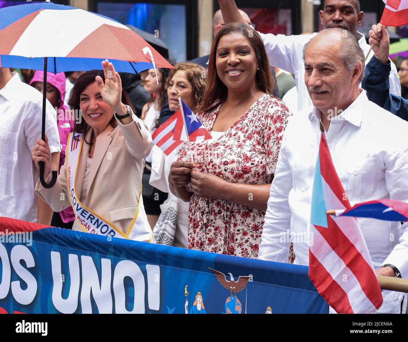 New York, New York - 12 juin 2022 : Procureur général, Letitia James à NYC défilé de la fête portoricaine sur 5th ave. À Manhattan. Banque D'Images
