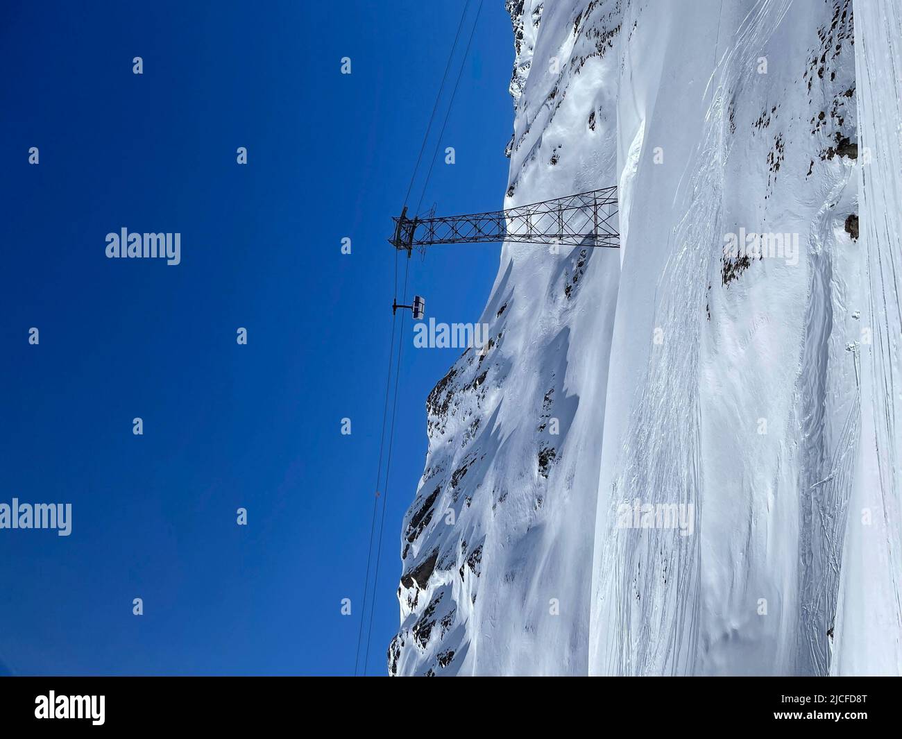 Domaine skiable Silvretta ski Arena Ischgl/Samnaun, vue sur la télécabine de Val Gronda, Samnaun, hiver, nature, montagnes, Ciel bleu, vallée de Paznaun, Ischgl, Tyrol, Autriche Banque D'Images