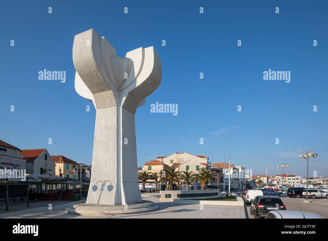Monument aux victimes de la Seconde Guerre mondiale, Vodice, comté de Sibenik-Knin, Dalmatie, Croatie, Europe Banque D'Images