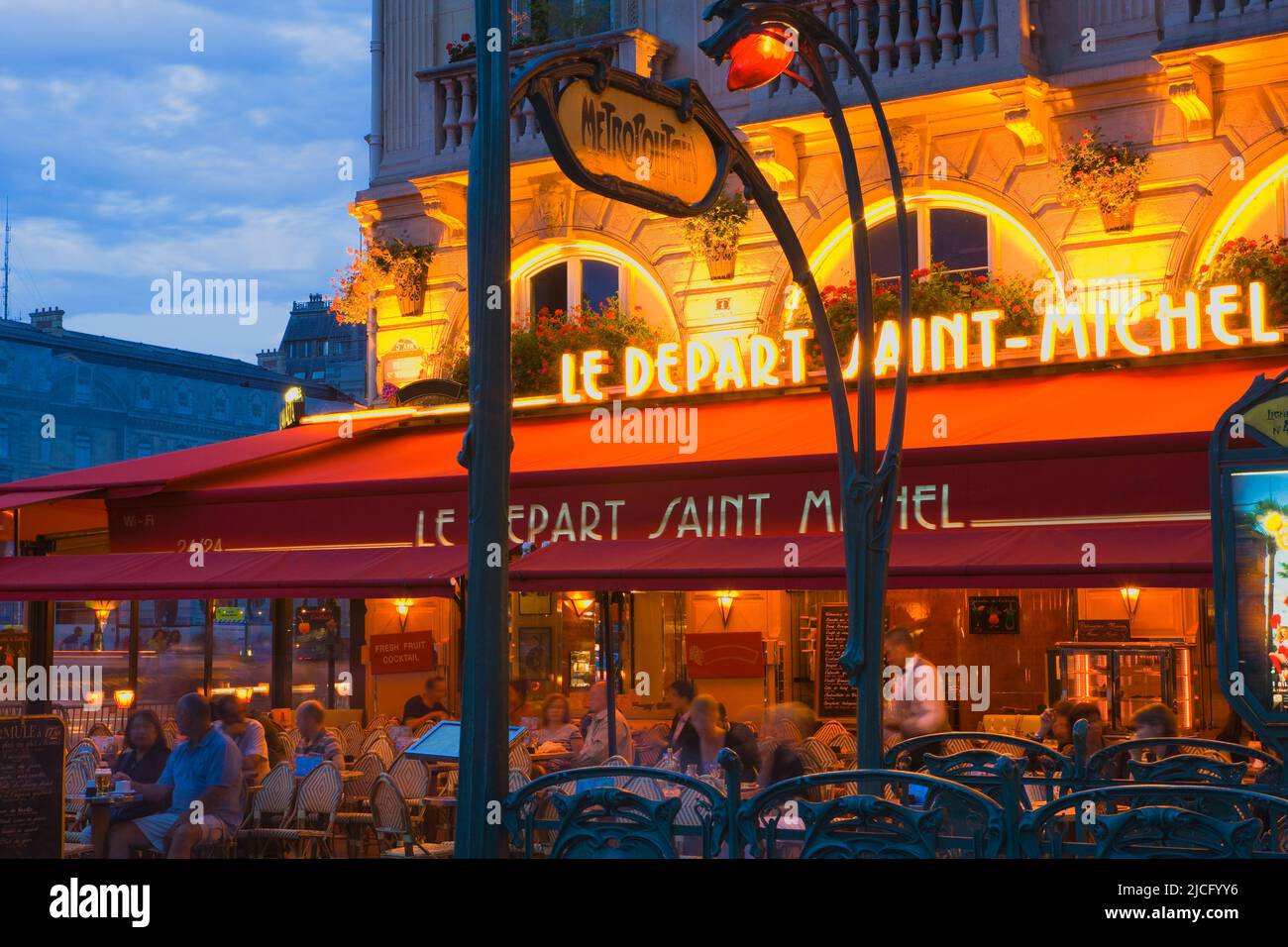 Restaurant Outdour dans le quartier Latin, Paris, Ile-de-France, France Banque D'Images