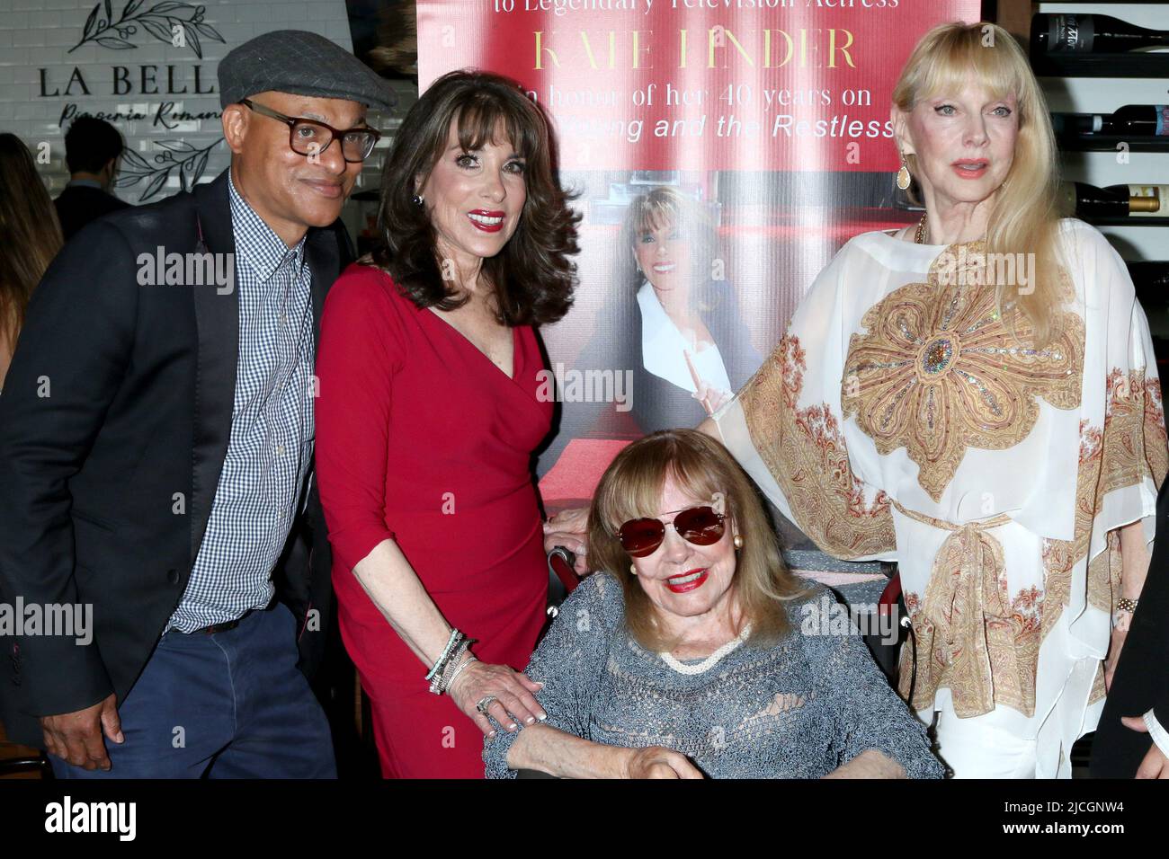 Glendale, États-Unis. 09th juin 2022. LOS ANGELES - 9 JUIN : Clinton H Wallace, Kate Linder, Terry Moore, Lee Benton au Webfest TV de la Côte d'Azur rend hommage à Kate Linder au restaurant la Bella sur 9 juin 2022 à Glendale, CA (photo par Katrina Jordanie/Sipa USA) crédit : SIPA USA/Alay Live News Banque D'Images