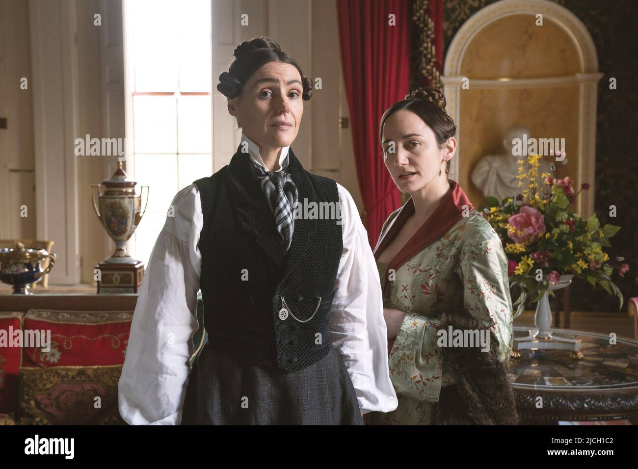 ROYAUME-UNI. Suranne Jones et Lydia Leonard in (C)BBC/HBO nouvelle