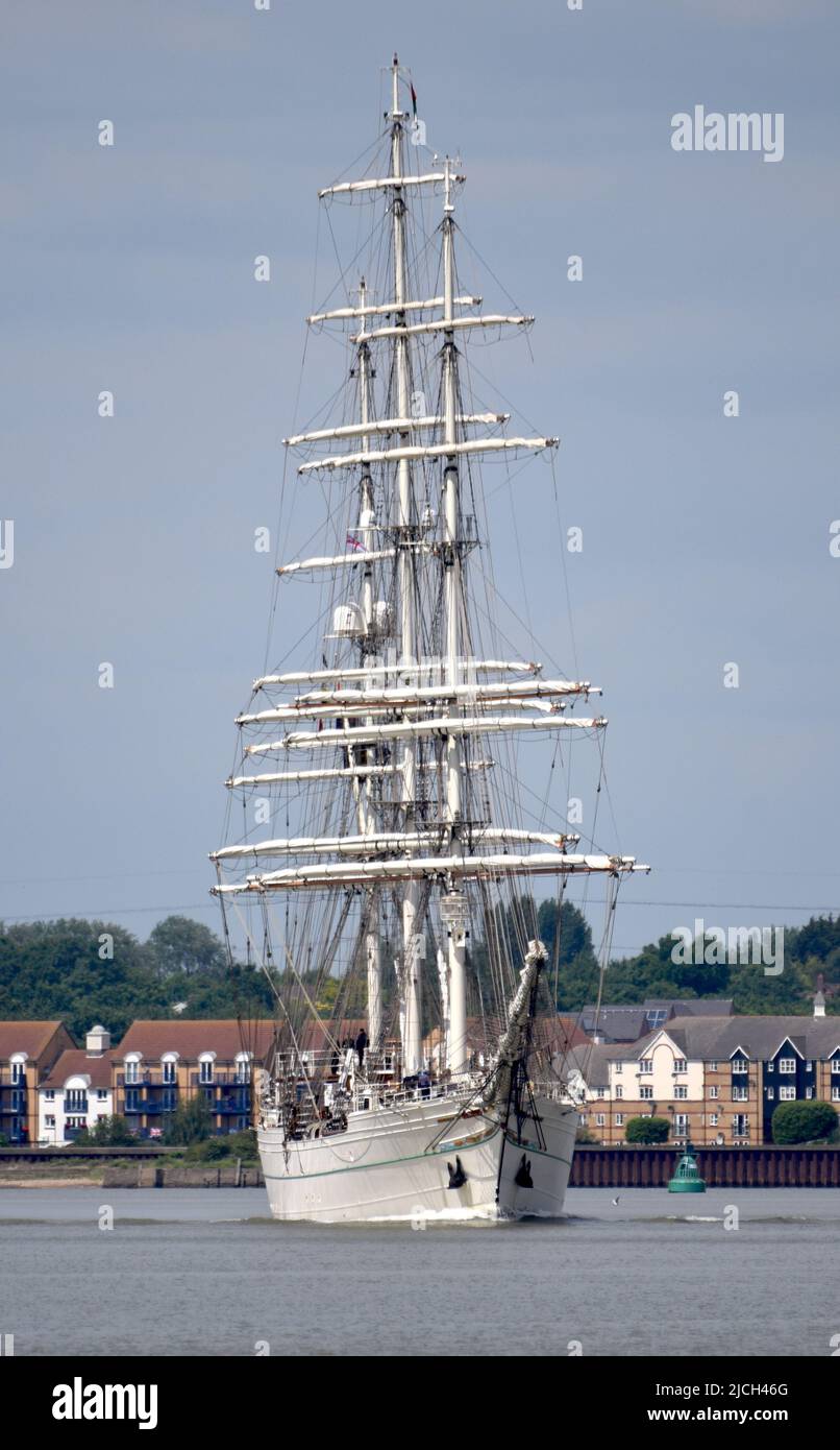 13/06/2022 Tilbury Tilburness Royaume-Uni la Marine royale d’Oman le spectaculaire talbot Shabab Oman II un talbot à trois mâts de classe A, le Tal Banque D'Images