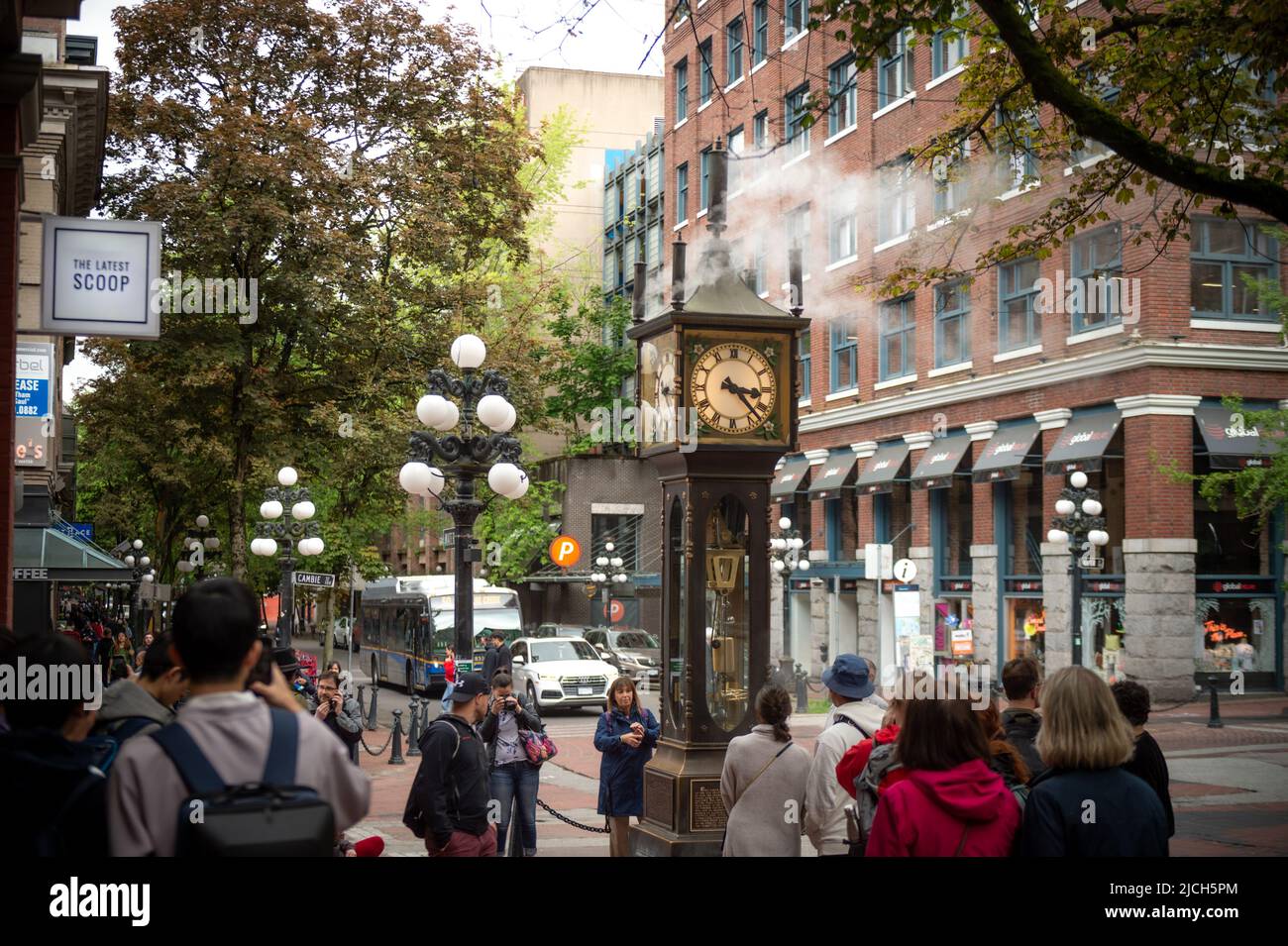 La machine à vapeur qui a initialement fait tourner l'horloge est un moteur à piston de 1' à simple détente n° 4. Horloge vapeur Gastown Banque D'Images