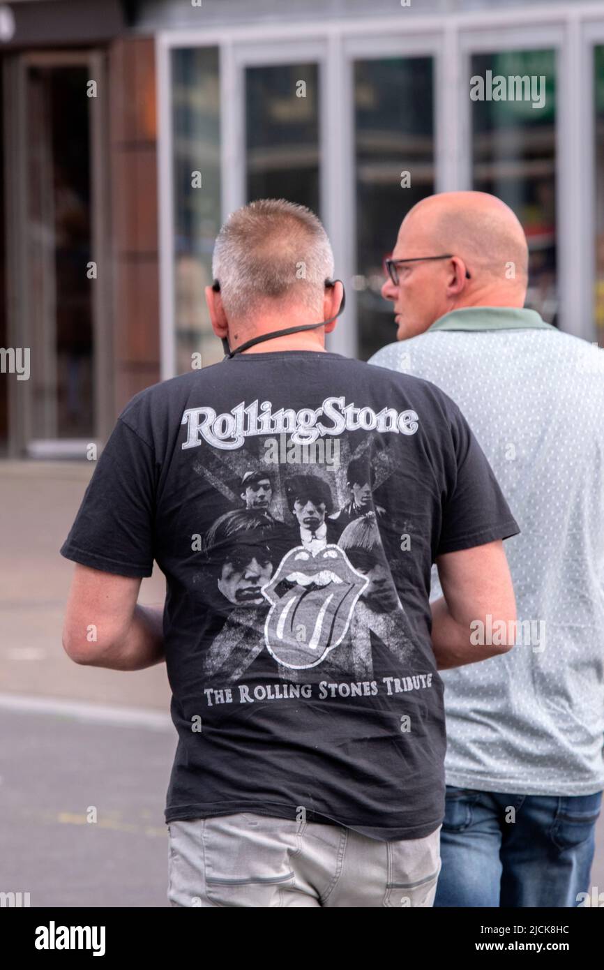 Fans au dernier des trois concerts des Rolling Stones à Amsterdam, pays-Bas 13-6-2022 Banque D'Images