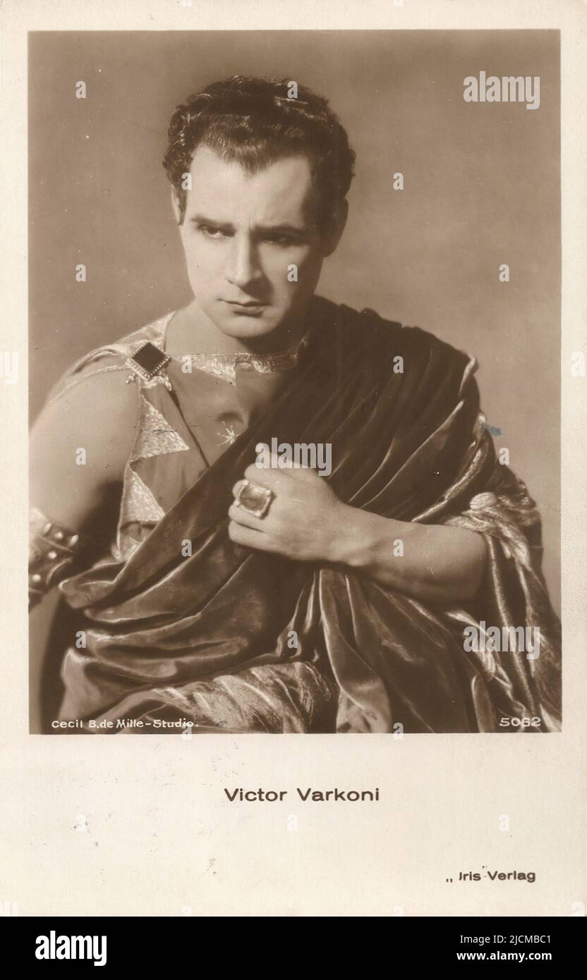 Portrait de Victor Varconi comme Ponce Pilate dans le roi des Rois (1927) - époque silencieuse d'Hollywood Banque D'Images