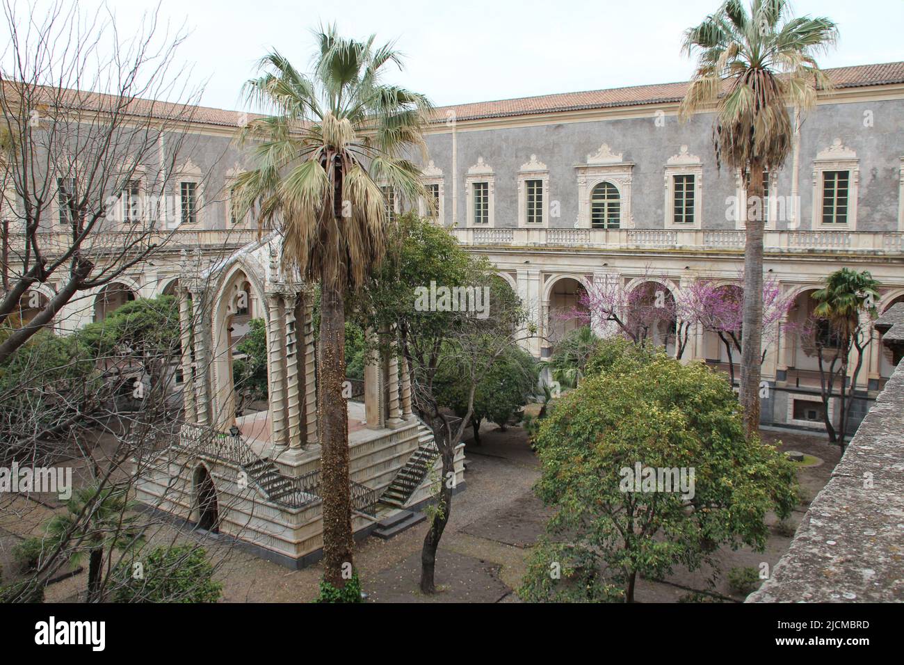 monastère bénédictin de catane en sicile (italie) Banque D'Images monastère bénédictin de catane en sicile (italie) Banque D'Images