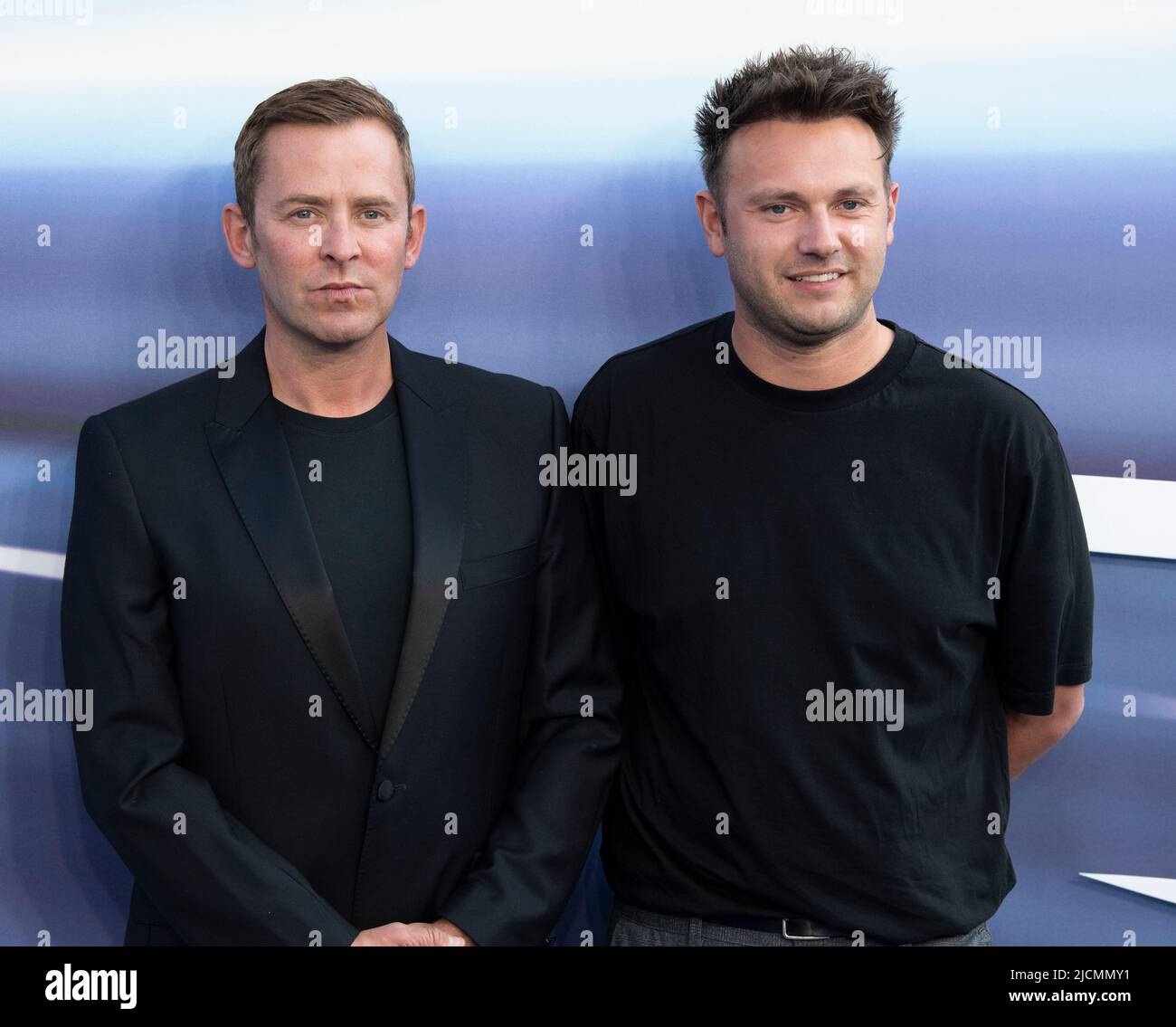 Scott Mills et Sam Vaughan assistent à la première de « Lightyear » au Cineworld Leicester Square sur 13 juin 2022, à Londres, en Angleterre. Banque D'Images