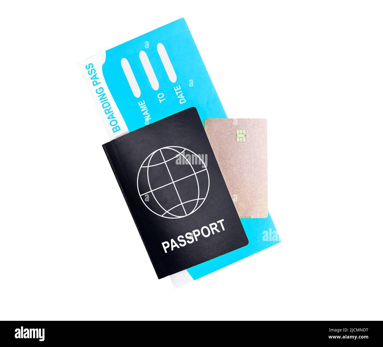 Passeport, carte d'embarquement et carte de crédit isolés sur fond blanc. Concept de déplacement aérien. Documents pour aller à l'étranger par avion. Photo de haute qualité Banque D'Images