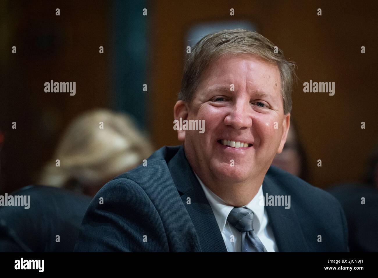 Washington, États-Unis d'Amérique. 14th juin 2022. Craig Johnson, directeur exécutif, Conseil d'administration de la taxe de vente rationalisée, comparaît devant une audience du Comité sénatorial des finances pour examiner l'impact de l'affaire Dakota du Sud c. Wayfair sur les petites entreprises et les ventes à distance dans l'édifice Dirksen du Bureau du Sénat à Washington, DC, Tuesday, 14 juin 2022. Crédit: Rod Lamkey/CNP/Sipa USA crédit: SIPA USA/Alay Live News Banque D'Images