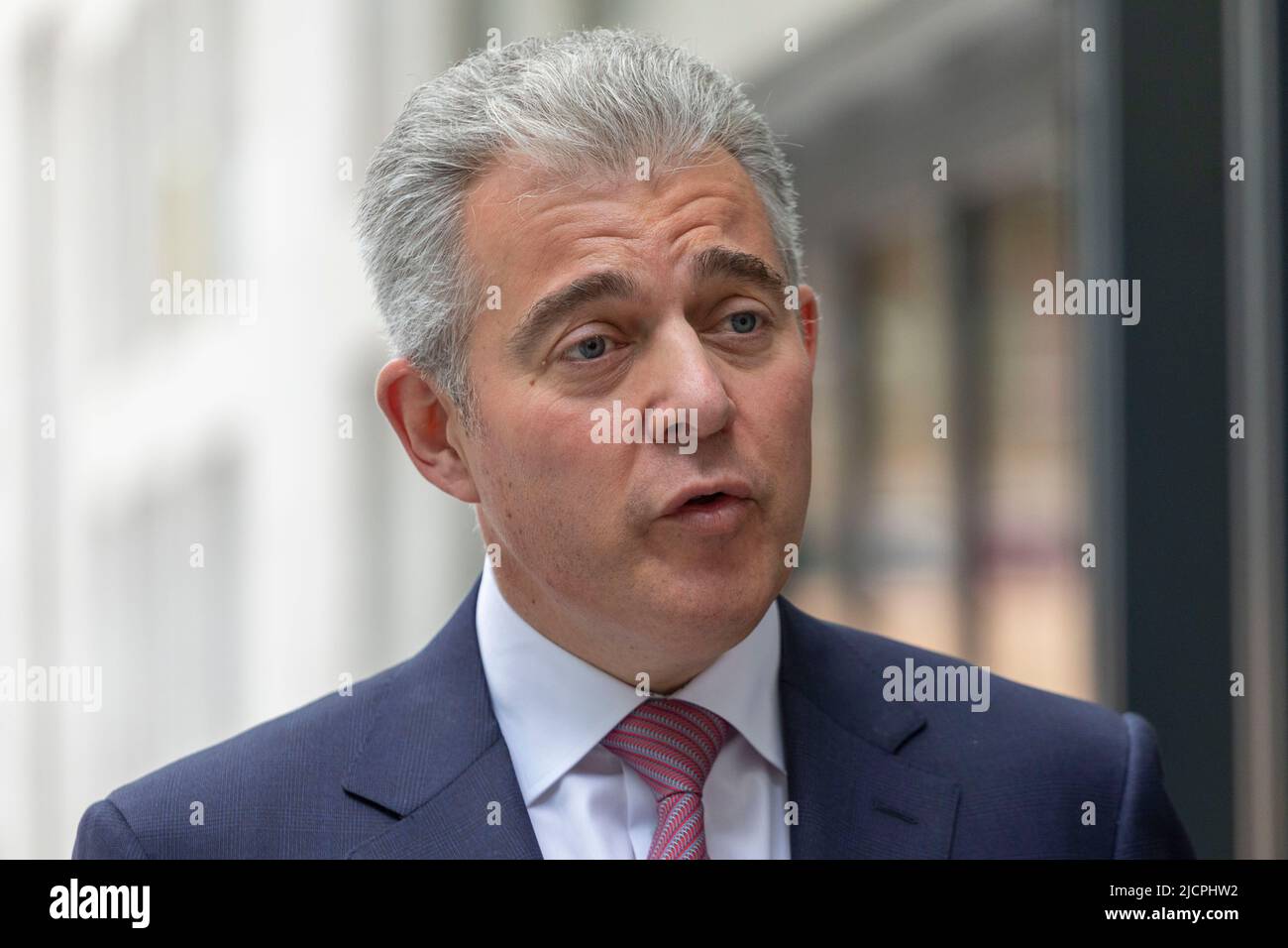 Brandon Lewis reçoit des interviews à BBC Broadcasting House à Langham place. Photo prise le 12th juin 2022. © Belinda Jiao jiao.bilin@gmail.com 07598 Banque D'Images