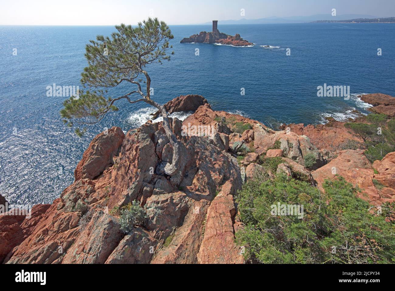 France, Var (83) Saint Raphaël, le Dramont, le Cap Dramont et l'Ile d'Or Banque D'Images