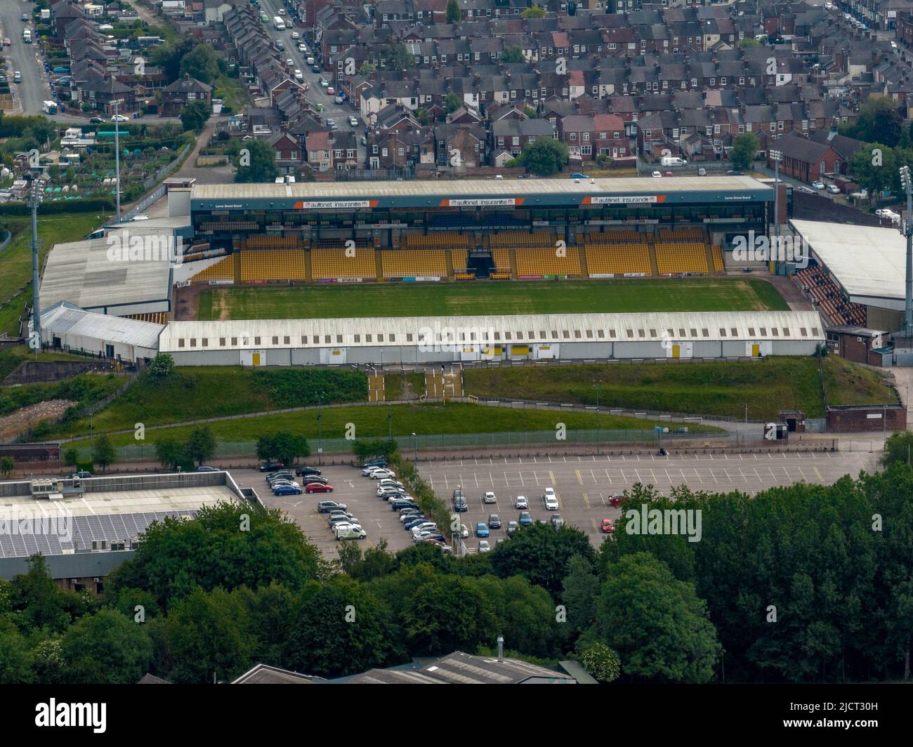 Vue aérienne longue distance du parc Vale, Port Vale football Club Burslem Stoke-on-Trent Banque D'Images