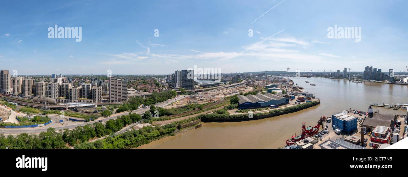 Photo aérienne panoramique de Canning Town à Greenwich Peninsular dans l'est de Londres. Banque D'Images