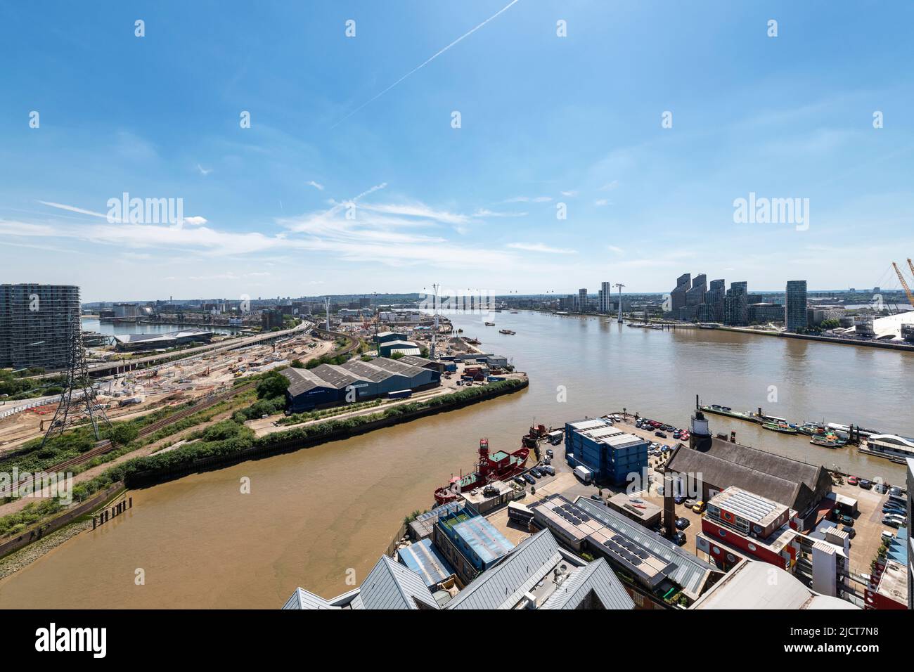 Grande vue aérienne de Woolwich, des Royal Docks et de la péninsule de Greenwich dans l'est de Londres. Banque D'Images