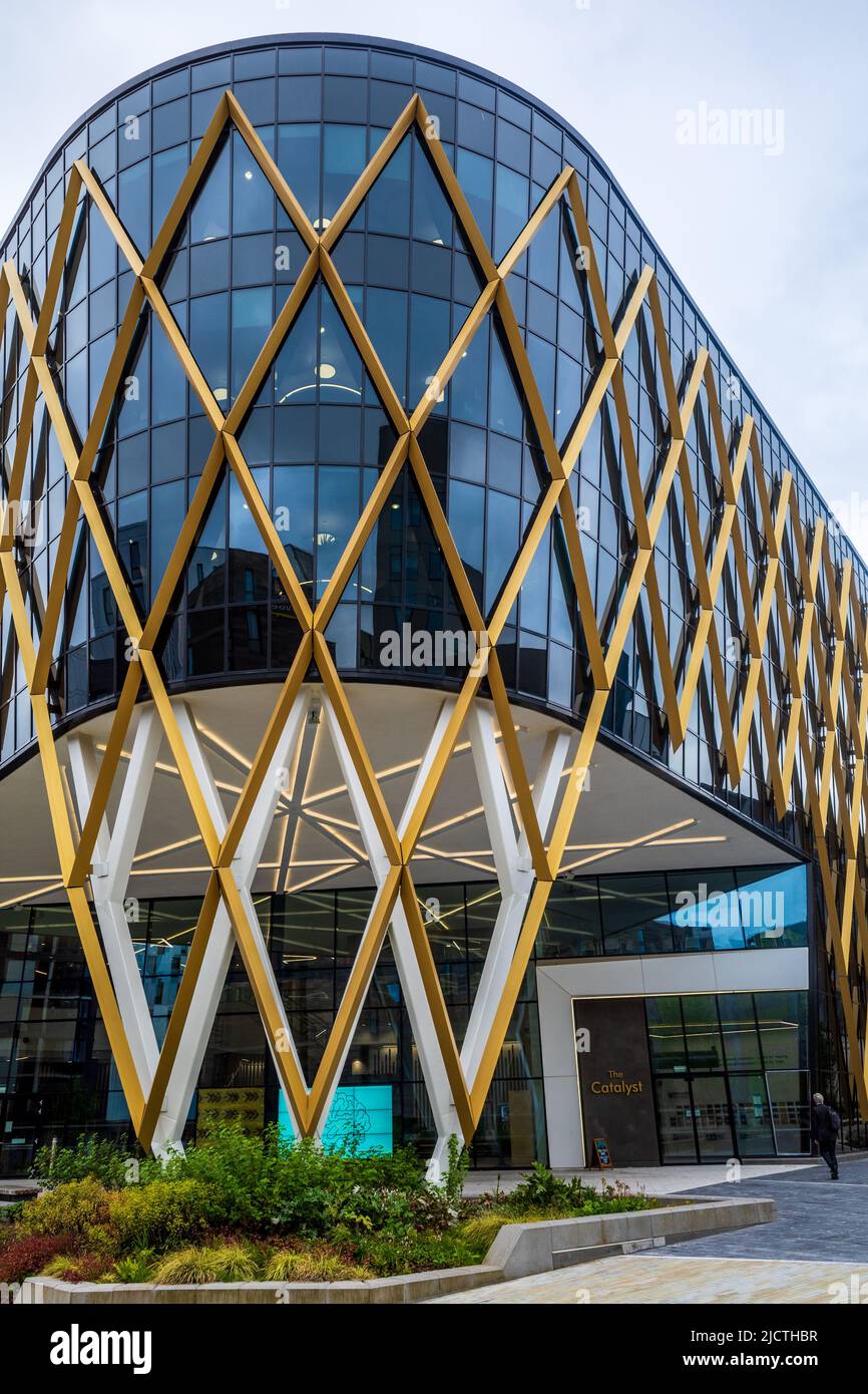 Le site Helix de l'Université Catalyst Newcastle. Ouvert en 2020, le Catalyst est un centre d'innovation à la fine pointe de la technologie, d'une valeur de 50m £. Banque D'Images