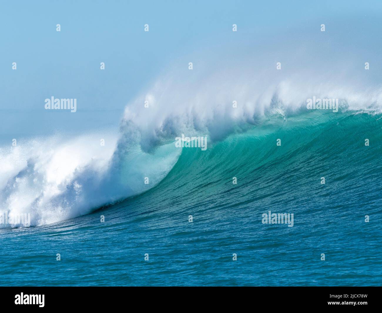 Grandes vagues se brisant au récif nord, Lighthouse Bay, Exmouth, Australie occidentale, Australie, Pacifique Banque D'Images