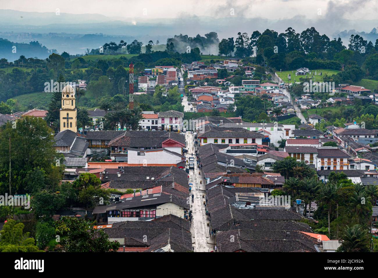Vue sur Salento, site classé au patrimoine mondial de l'UNESCO, Paysage culturel du café, Salento, Colombie, Amérique du Sud Banque D'Images