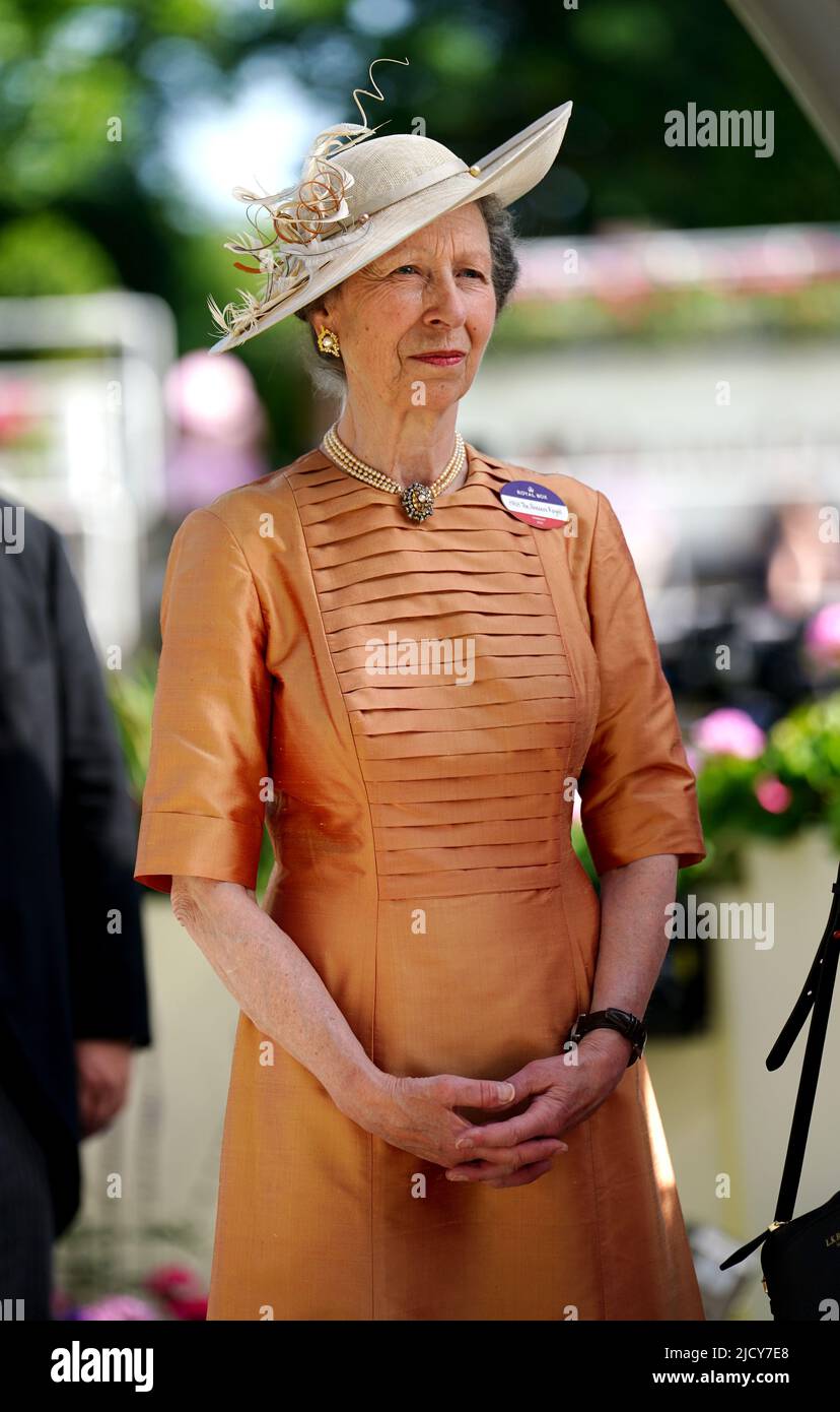 La Princesse Royale avant la présentation de la coupe d'or pendant le troisième jour de Royal Ascot à l'hippodrome d'Ascot. Date de la photo: Jeudi 16 juin 2022. Banque D'Images