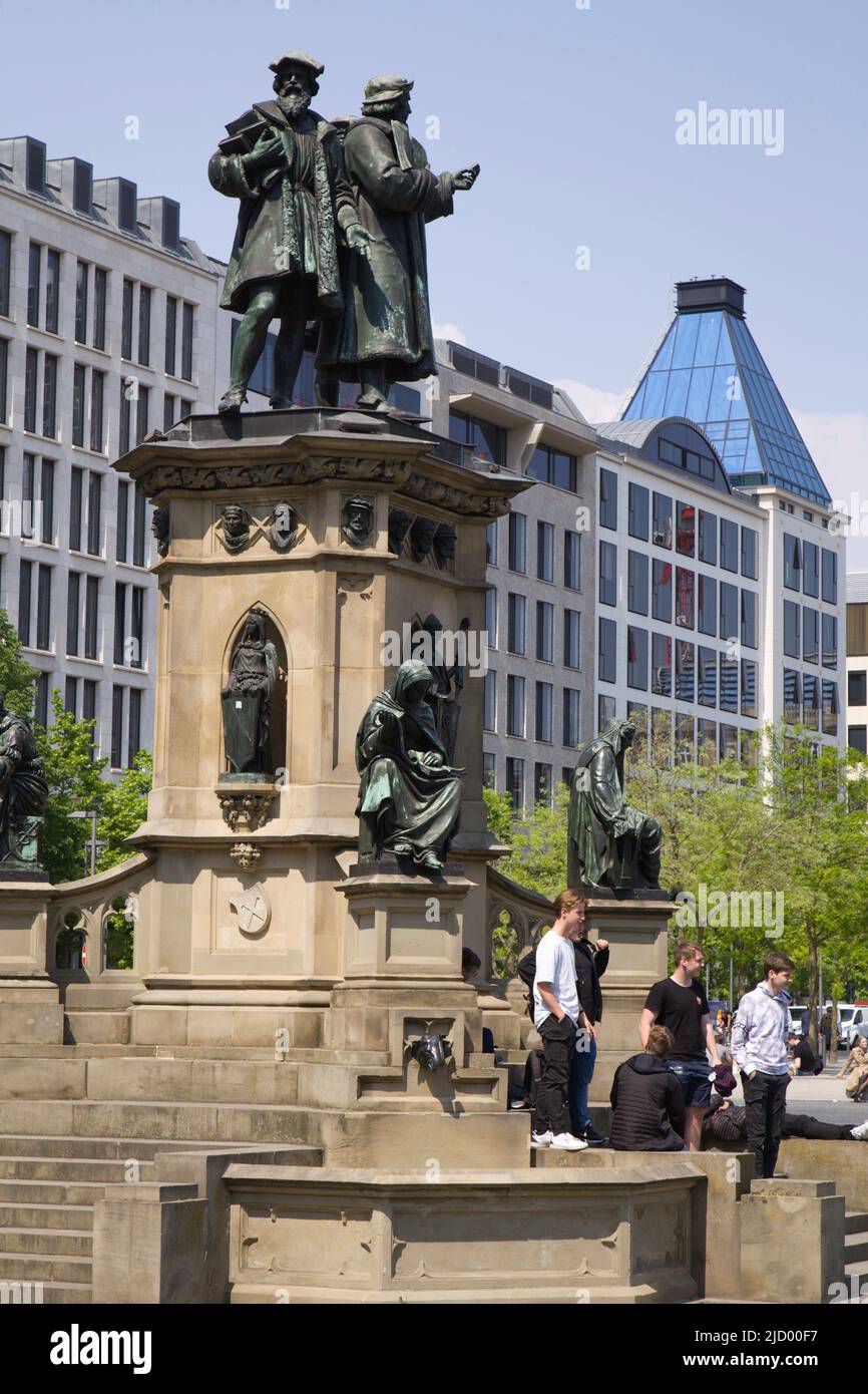 Allemagne, Hesse, Francfort-sur-le-main, Gutenberg Memorial, Goetheplatz, Banque D'Images